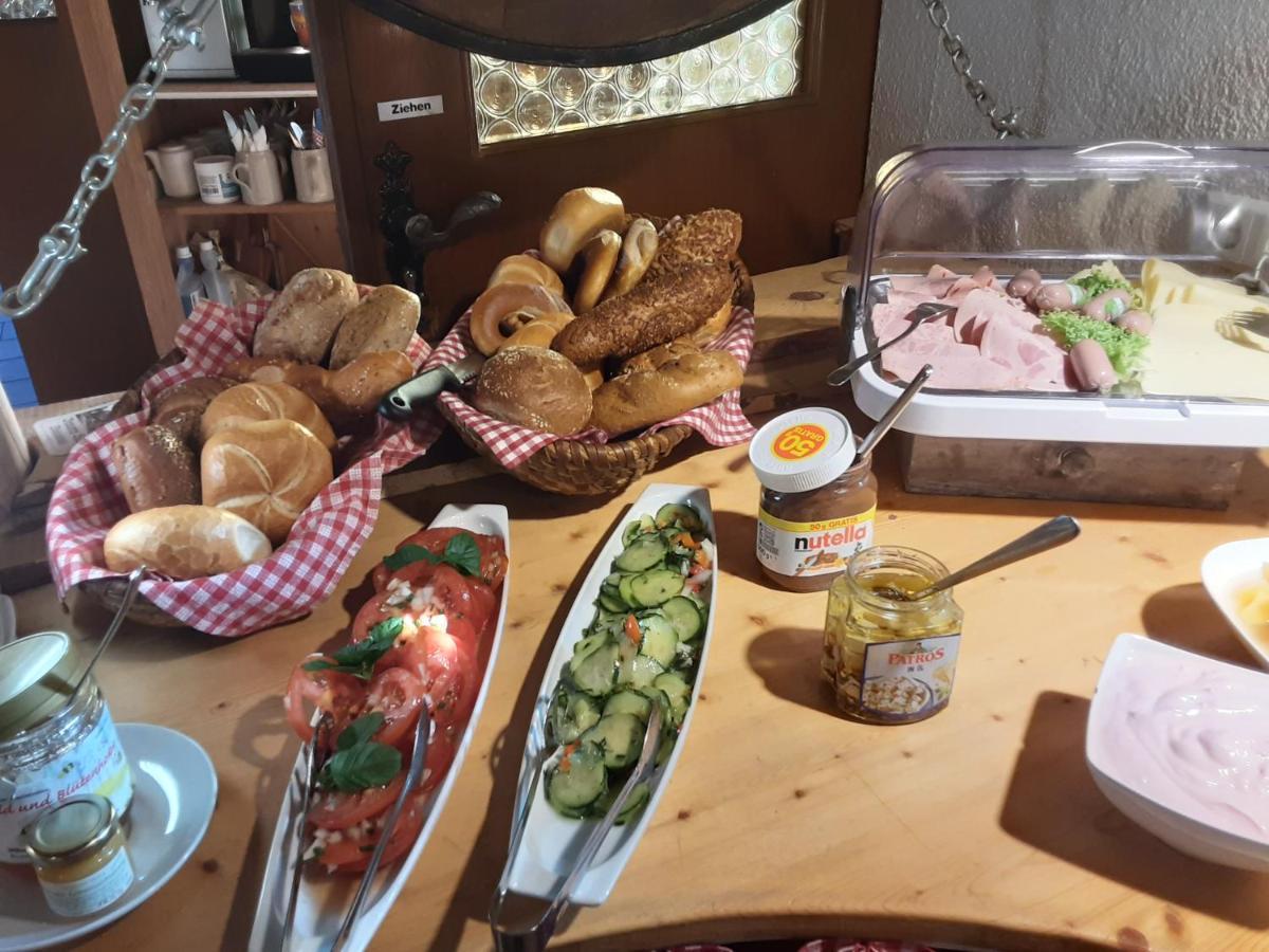 Gasthaus Dollinger دينكلسبهل المظهر الخارجي الصورة