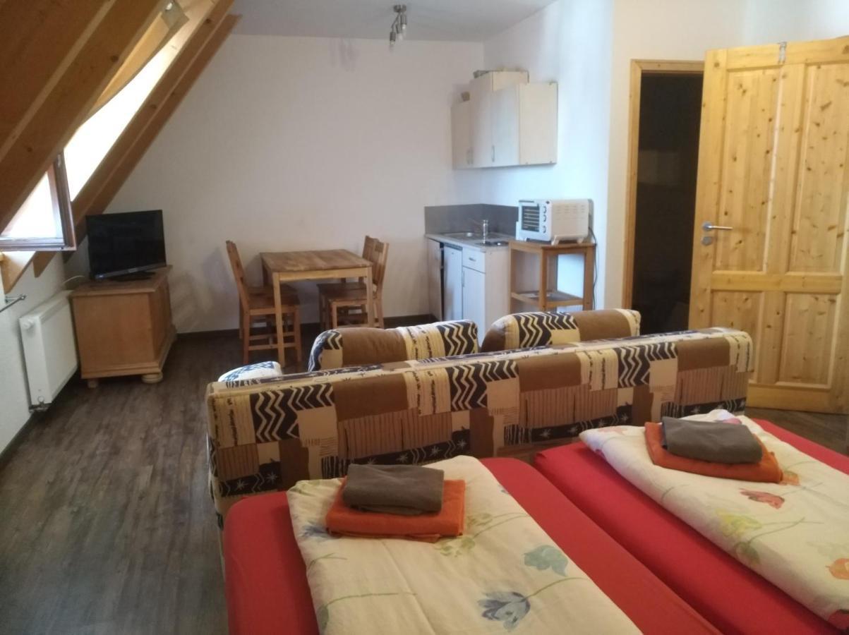 Gasthaus Dollinger دينكلسبهل الغرفة الصورة