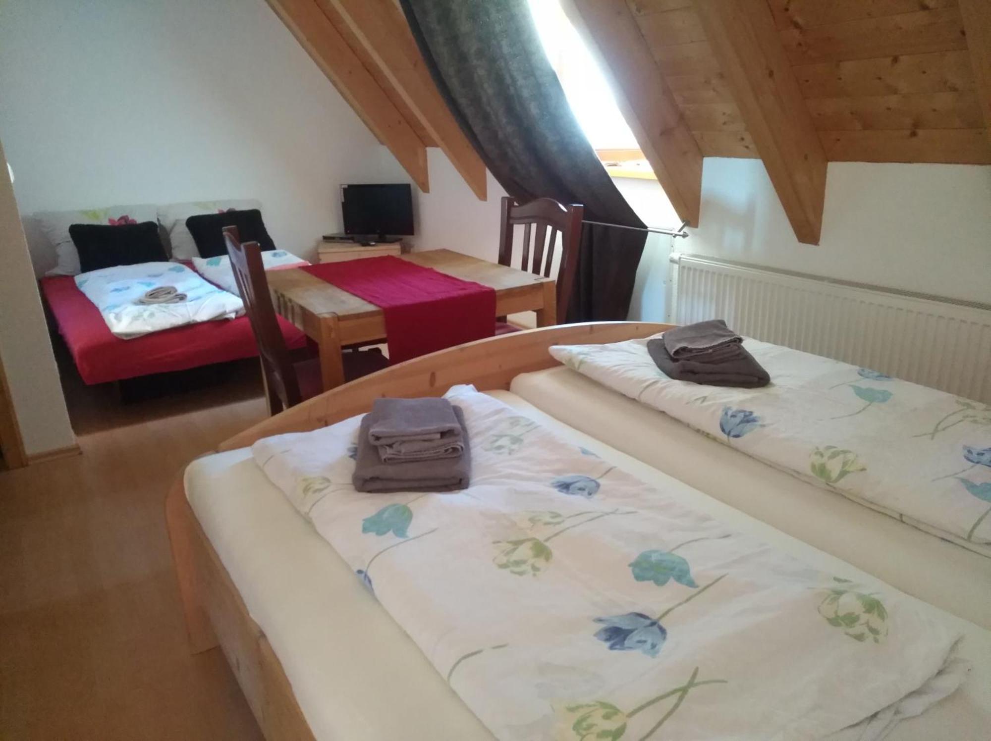 Gasthaus Dollinger دينكلسبهل الغرفة الصورة